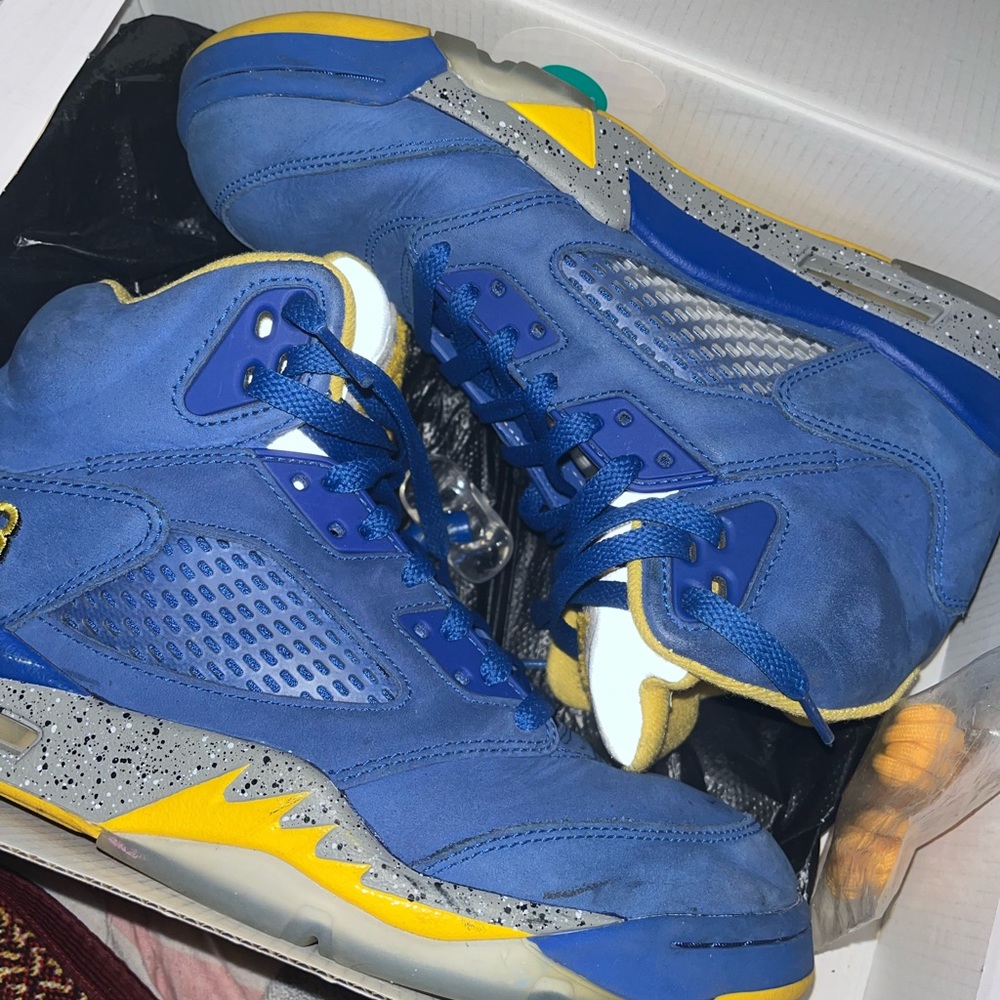Jordan 5 “Laney”